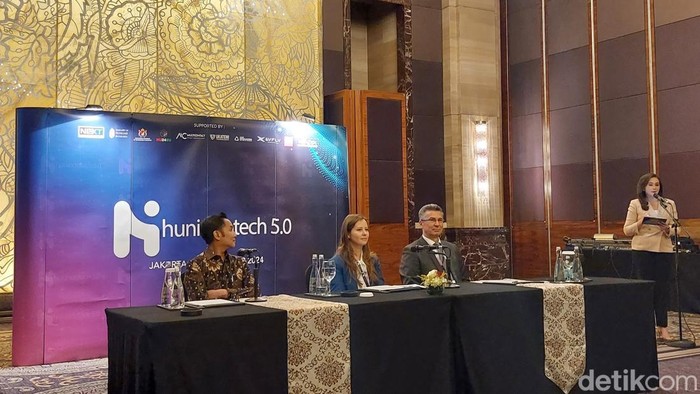 PT Roatex Indonesia Toll System (RITS) menegaskan kesiapannya untuk mengimplementasikan sistem bayar tol tanpa setop atau Multi Lane Free Flow (MLFF) di Indonesia.