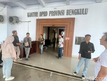 DPRD Bengkulu Batasi Jurnalis dan Warga Masuk ke Gedung Dewan