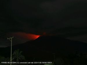 Gunung Lewotobi Laki-laki Kembali Meletus, Warga Diminta Waspada