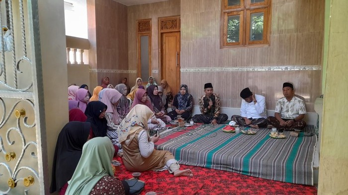 KH Tirmidzi Tepis Isu PKI yang Dialamatkan ke Cabup Sumenep Achmad Fauzi