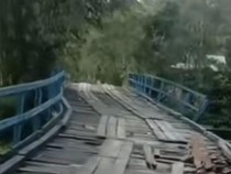 Jembatan Penghubung 2 Desa di Pinrang 4 Tahun Rusak-Nyaris Ambruk