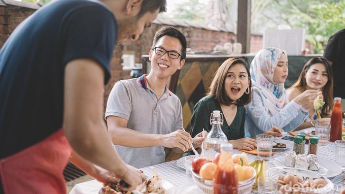 manfaat makan bersama keluarga