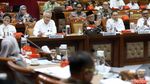 Momen 3 Menteri Rapat Perdana di Komisi X DPR