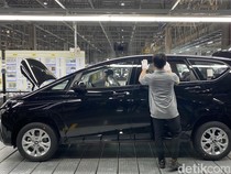 Nasib Produsen Otomotif di Indonesia: Menderita tapi Tak Boleh PHK