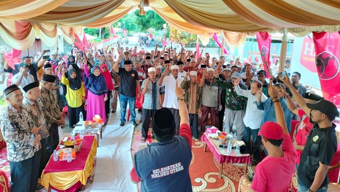 Paslon gubernur Maluku Utara Husain Sjah-Asrul Rasyid Ichsan menggelar kampanye terbatas di Kabupaten Kepulauan Sula.