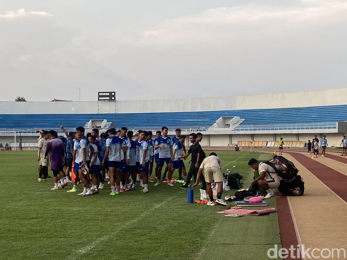 Suasana latihan PSIM Jogja di Stadion Mandala Krida, Umbulharjo, Kota Jogja, Rabu (6/11/2024).