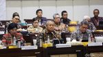 Gubernur BI Rapat Bareng Komisi XI Bahas Kinerja Triwulan III 2024 Gubernur BI Rapat Bareng Komisi XI Bahas Kinerja Triwulan III 2024