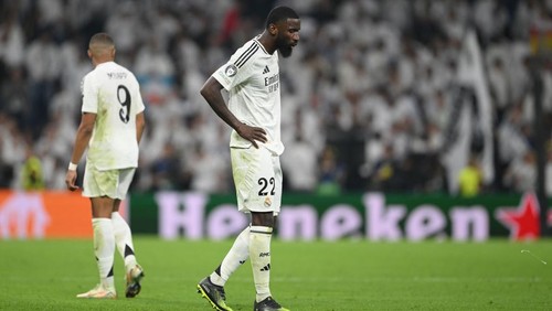 MADRID, SPAIN - NOVEMBER 05: Antonio Ruediger of Real Madrid reacts at full-time following the teams defeat in the UEFA Champions League 2024/25 League Phase MD4 match between Real Madrid C.F. and AC Milan at Estadio Santiago Bernabeu on November 05, 2024 in Madrid, Spain. (Photo by Michael Regan - UEFA/UEFA via Getty Images)