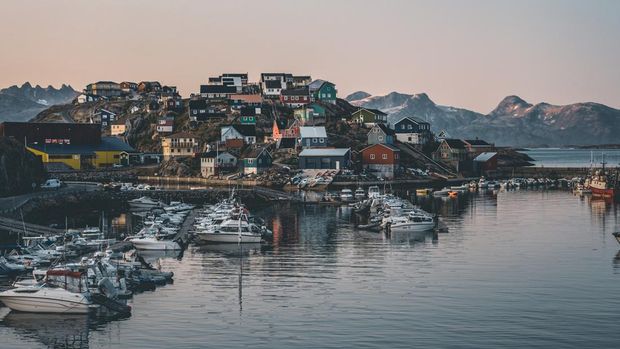 Sunset di Maniitsoq, Greenland