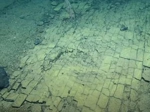 Jalan Bata Kuning Misterius Ditemukan di Dasar Laut Pasifik
