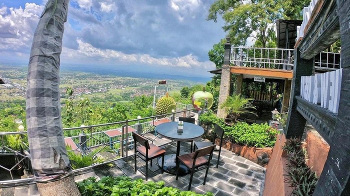 The Manglung View & Resto Gunungkidul