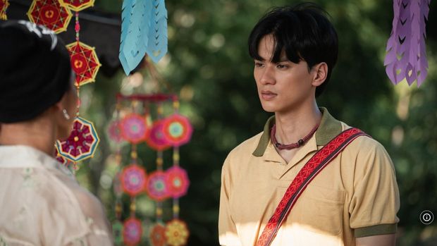 Cuplikan adegan dalam film The Paradise of Thorns.