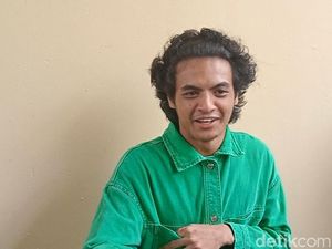 Video: Vadel Badjideh Ngaku Tak Terima Keluarganya Difitnah