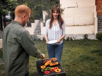 Wanita Diputus Kekasih karena Menolak Diajak Makan Makanan Sisa