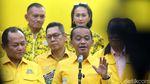 Potret Bahlil Umumkan Kepengurusan DPP Golkar Periode 2024-2029