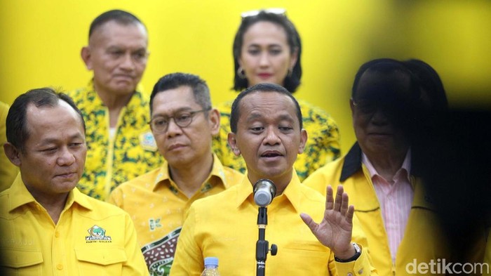 Struktur kepengurusan Partai Golkar resmi diumumkan, Kamis (7/11/2024). Ada 152 kader yang masuk ke dalam struktur kepengurusan kali ini.