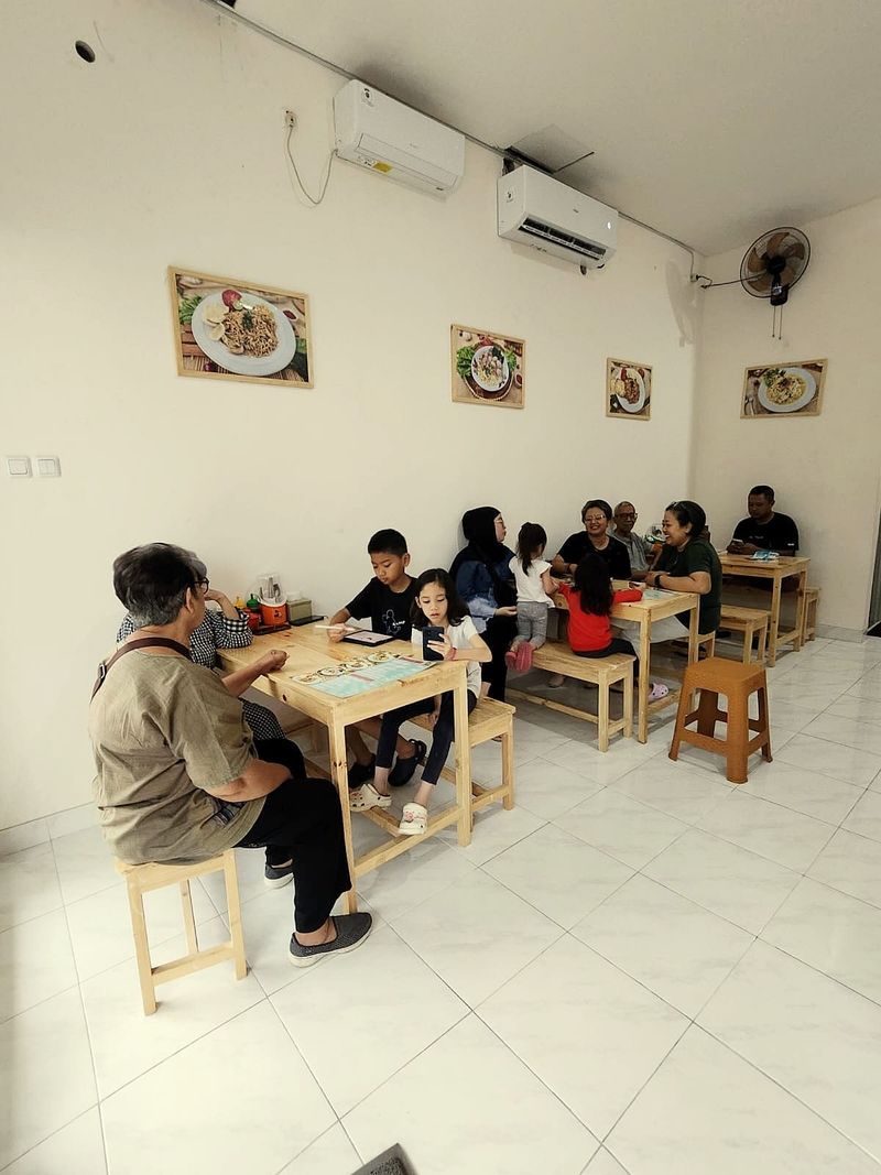 Bakmi Bu Min