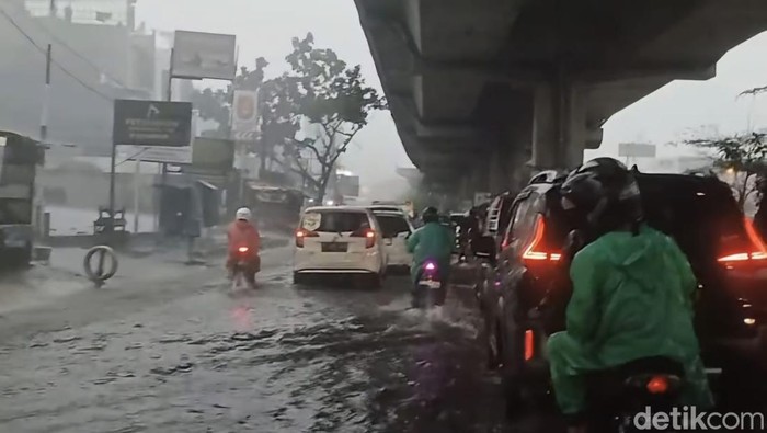 Banjir di Bogor (M Sholihin/detikcom)