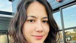 10 Artis Pose Bare Face, POV Pagi Kamu dengan Idola