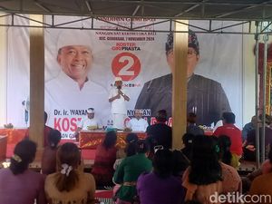 Diinterupsi Warga Saat Kampanye, Koster Janji Tata Kawasan Pura Pulaki