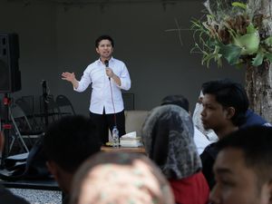 Emil Dardak Jaga Fisik Jelang Debat Pamungkas