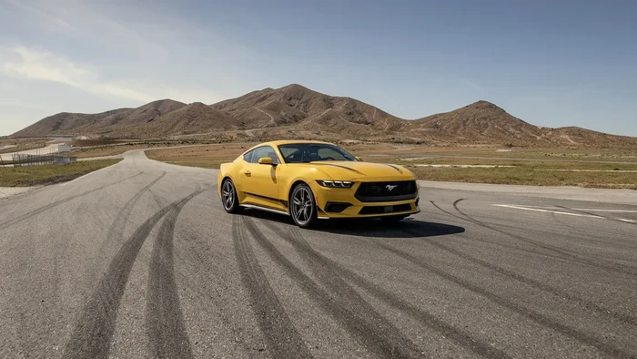 Ford Mustang 2024