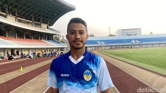 Gelandang PSIM Jogja, Rio Hardiawan di Stadion Mandala Krida, Kota Jogja, Kamis (7/11/2024).