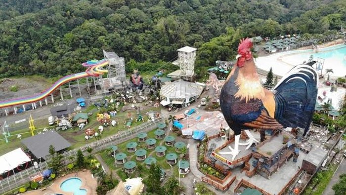 Hotel Berbentuk Ayam Raksasa di Filipina