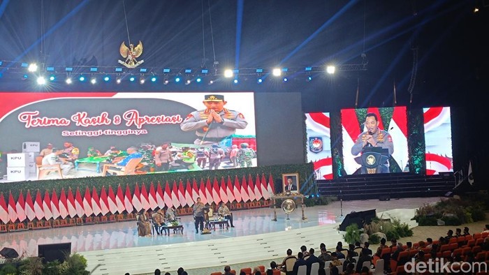 Kapolri di rakornas pusat-daerah di Sentul (Rizky Adha Mahendra/detikcom)