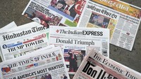 Berbagai koran India terlihat memuat berita utama kemenangan presiden terpilih AS Donald Trump, di New Delhi, India, Kamis, 7 November 2024. AP/Manish Swarup 
