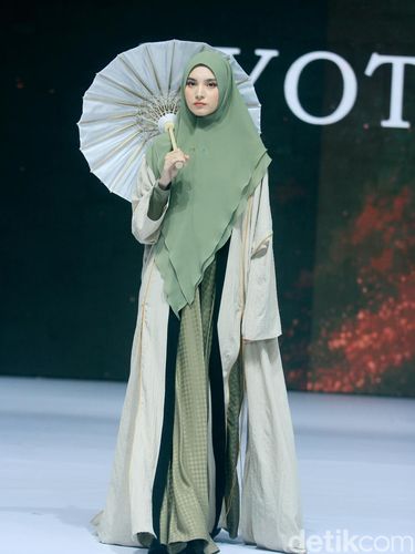 Koleksi terbaru SI.Se.Sa. Annual Fashion Show 2024 bertajuk Blossom of Hope