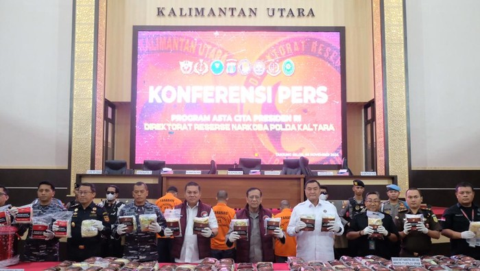 Konferensi pers Polda Kaltara.