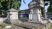 Makam Peneleh telah resmi ditetapkan sebagai situs cagar budaya. Sehingga akan ada perlakuan khusus, terlebih pada tahun 2024 ada kerjasama dengan pemerintahan Belanda untuk melakukan pemugaran bersama.