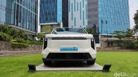 Maxus Mifa 7 sudah bisa dipesan di GJAW 2024. Selain itu, harga kendaraan tersebut juga akan diumumkan di sana. Foto: Septian Farhan Nurhuda / detikOto