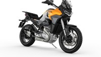 Motor ini mengusung perpaduan sempurna antara warisan brand Moto Guzzi yang memiliki pengalaman dan keahlian selama lebih dari 100 tahun, serta dilengkapi teknologi terkini, sehingga cocok buat para petualang yang mencari keseruan berkendara. Foto: Dok. Moto Guzzi