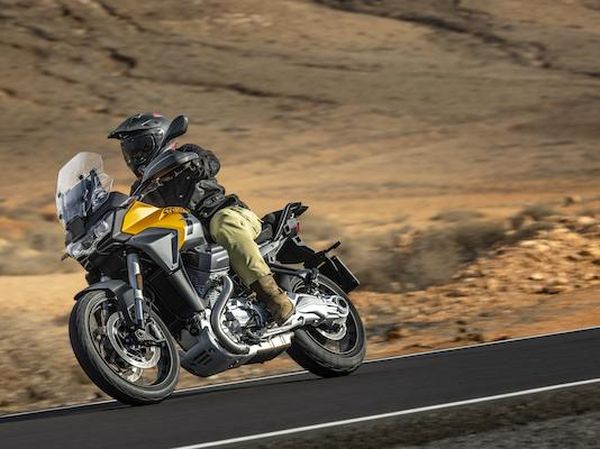 Potret Moge Petualang Baru Moto Guzzi yang Harganya Rp 850 Juta