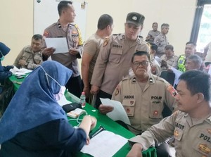 Kapolres Pasuruan Pastikan Kesehatan 284 Personel yang Amankan TPS Pilkada