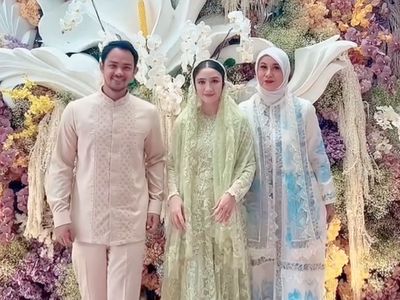 8 Foto Pengajian & Siraman Febby Rastanty Jelang Pernikahan, Anggun Memukau