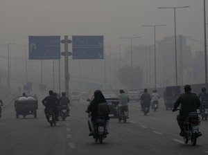 Video: Potret Pakistan Dikepung Kabut Asap Beracun