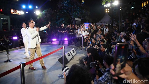 Ridwan Kamil dan Raffi Ahmad Hadiri Dialog Terbuka di Sarinah