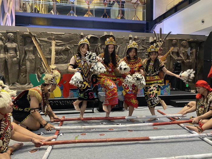 Seni Tato Suku Dayak Iban