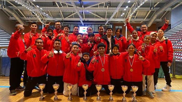 Siswa RI borong medali di ajang karate internasional di Belanda.