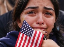 Tangisan Wanita-wanita Pendukung Kamala Harris