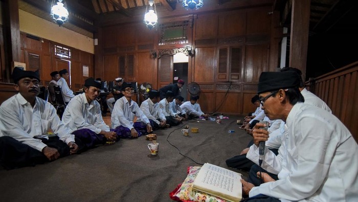 Tradisi di Desa Kemiren Banyuwangi
