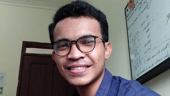 yohanes tola