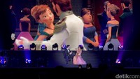 Penampilan lagu-lagu ikonik dari Disney Princess favorit mulai dari Mulan, Ariel, Rapunzel, Belle, Aurora, Jasmine, Moana hingga Elsa beserta animasi yang menarik siap menemani detikers sepanjang show berlangsung.