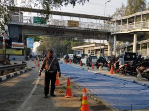 Ada Perbaikan Jalan di Jembatan Tiga Jakut, Lalin Macet