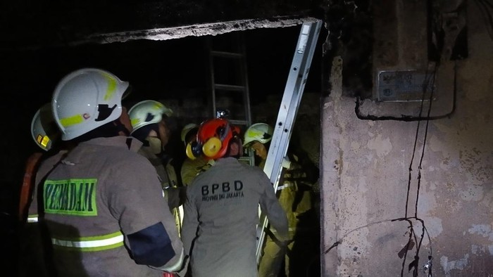 Kebakaran rumah di Kelurahan Papanggo, Kecamatan Tanjung Priok, Jakarta Utara, menewaskan empat orang sekeluarga. (dok BPBD Jakarta).