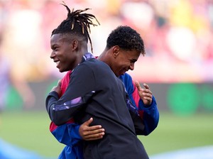Yamal Ternyata Sempat Bujuk Nico William Gabung Barcelona