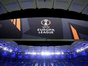 Hasil Lengkap Liga Europa Tadi Malam: MU Menang di Injury Time, Roma Tumbang